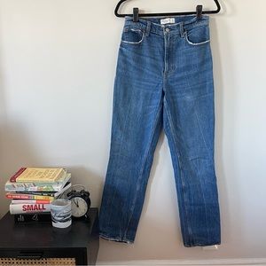 Abercrombie & Fitch Ultra High Rise 90s Straight Jeans Sz 4/27